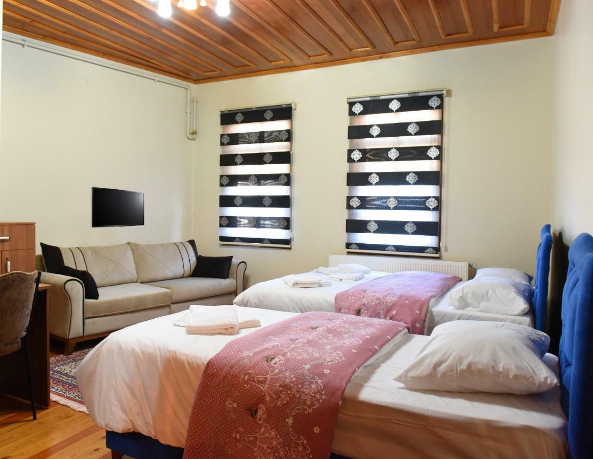 Oez Butik Otel Antik Kent Myrleia Mudanya Exterior photo